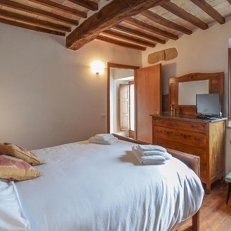 Cozy Apartment In Monticchiello With Wi-Fi Eksteriør bilde